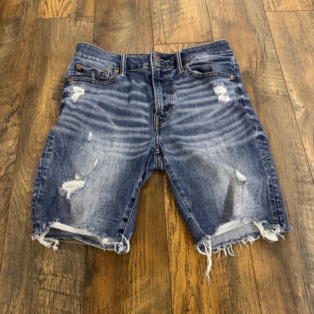 American Eagle Airflex+ Distressed Denim Shorts Mens 30 Raw Hem Stretch Beach
